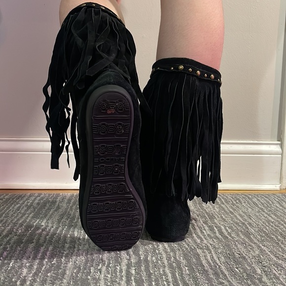 Black fringe boots - Picture 5 of 6